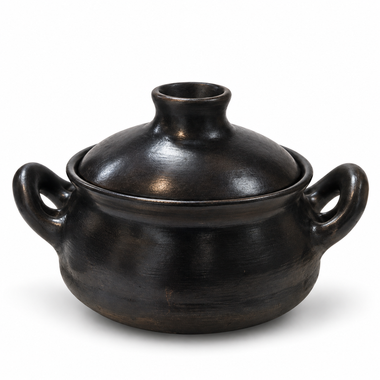 የሸክላ ድስት — traditional Ethiopian black clay cooking pot (Shekla Dist) with lid and two handles, Mekazon UAE